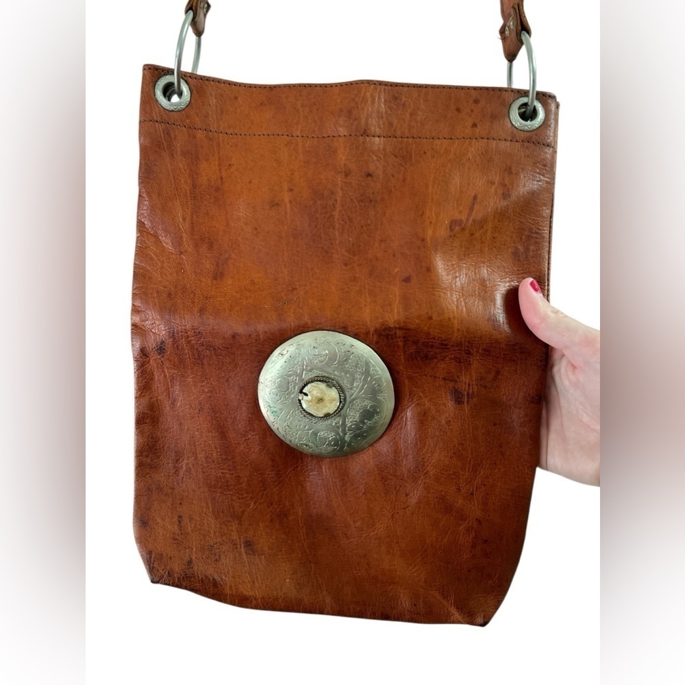 Vintage leather satchel cross body purse - Picture 2 of 5